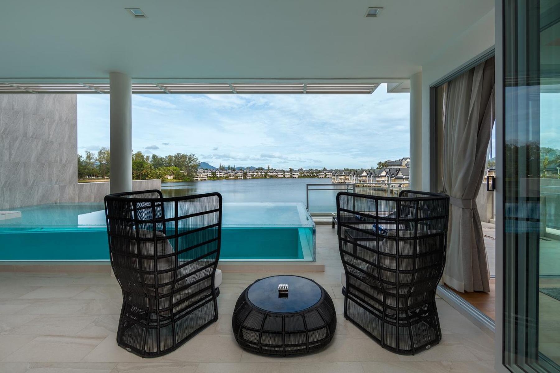 Beachfront Residences - Stunning Sea And Lake View Бангтао-Біч Екстер'єр фото